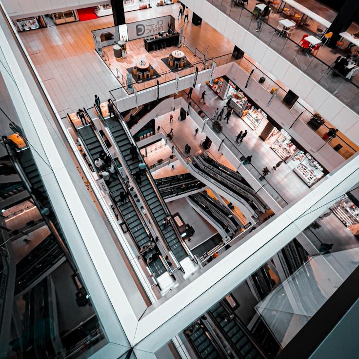 Dining out as an expat family in United Kingdom